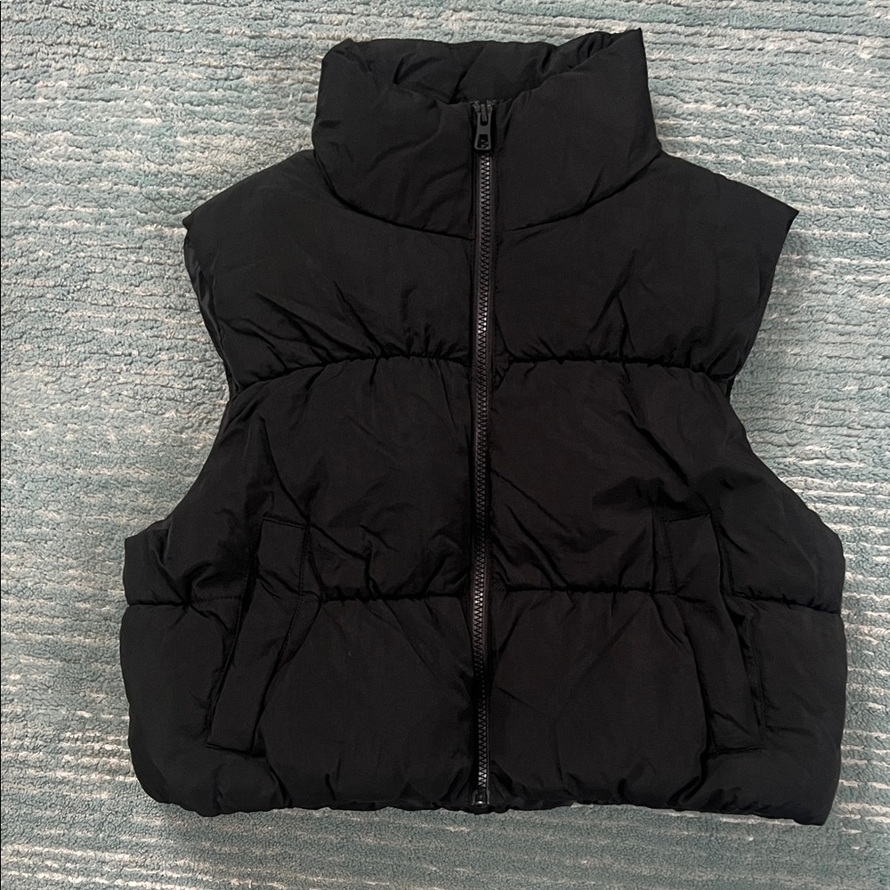 H&M Black Puffer Vest